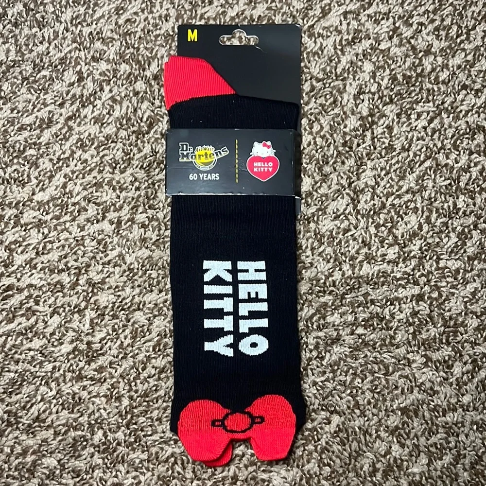 Dr. Martens X Hello Kitty Socks Size M NWT - Picture 1 of 3